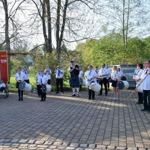 Maibaum stellen - Langenhain